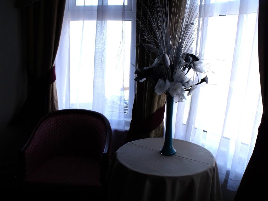 The Derby Hotel Блекпул Стая снимка