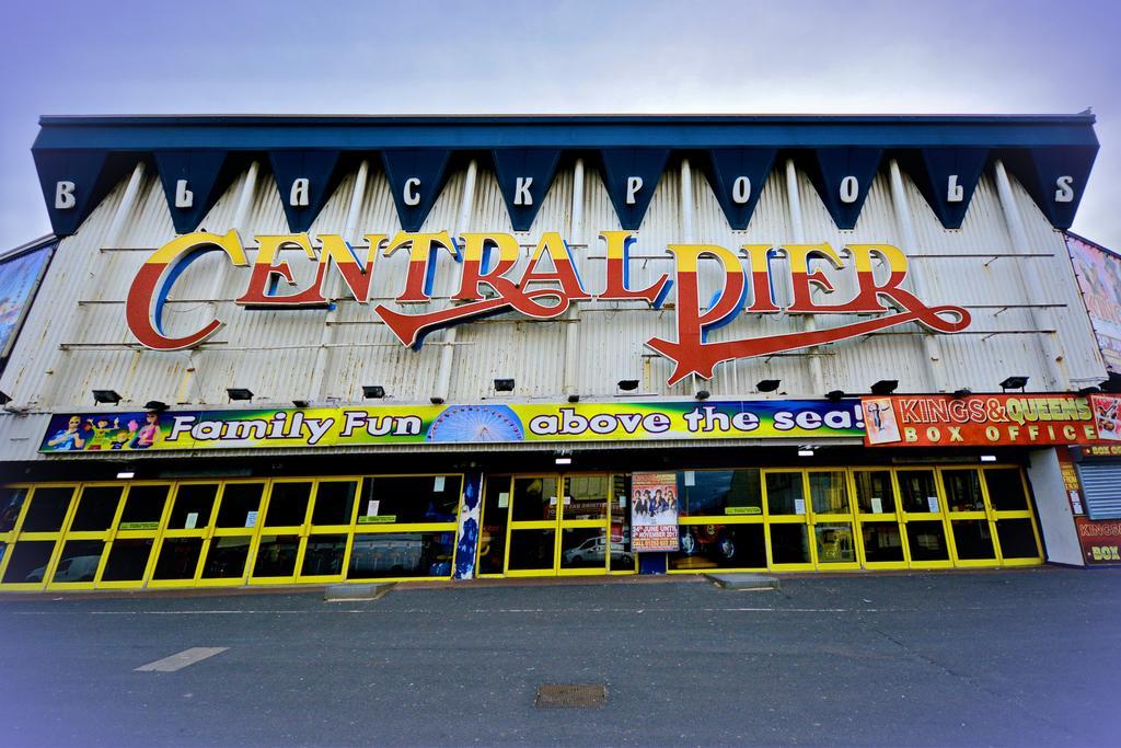 The Derby Hotel Блекпул Екстериор снимка
